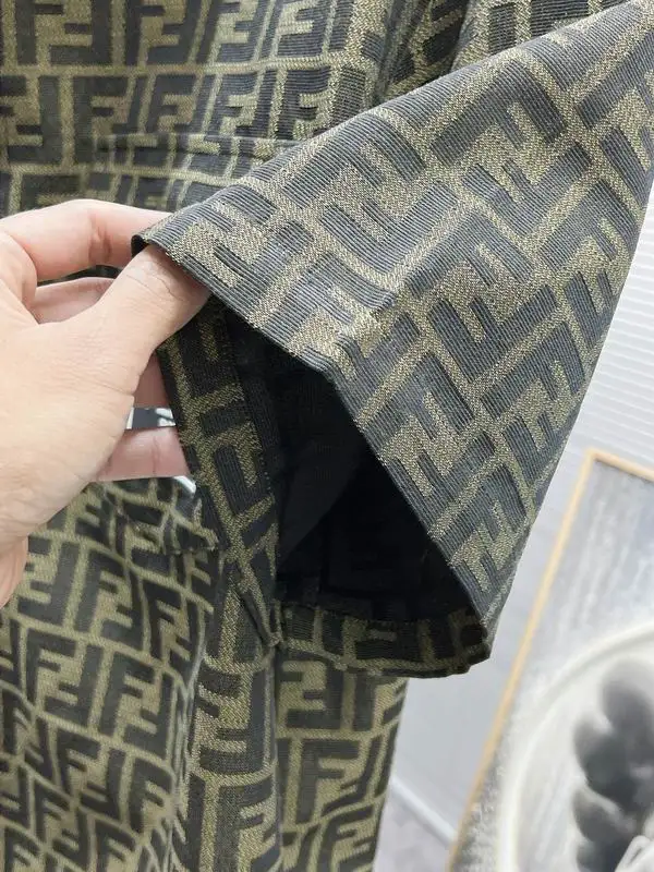 Fendi Pieces Short 0410